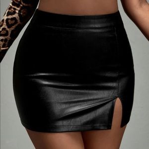 Black Faux leather bodycon skirt